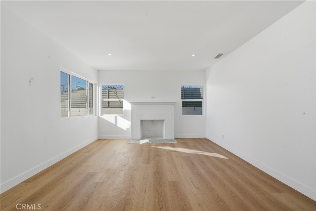 1736 N Mcdivitt Avenue Property Photo 5