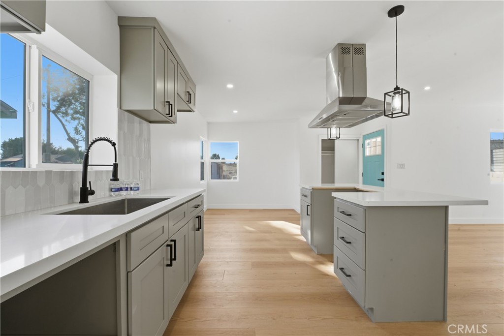 1736 N Mcdivitt Avenue Property Photo 12