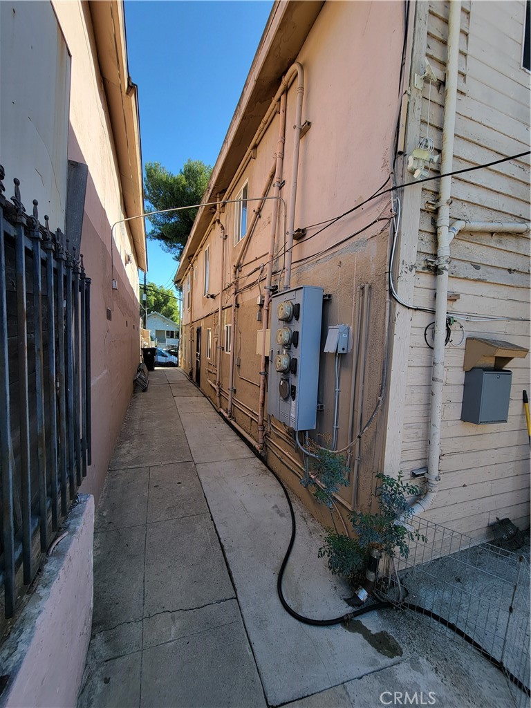 473 Savannah Property Photo 8