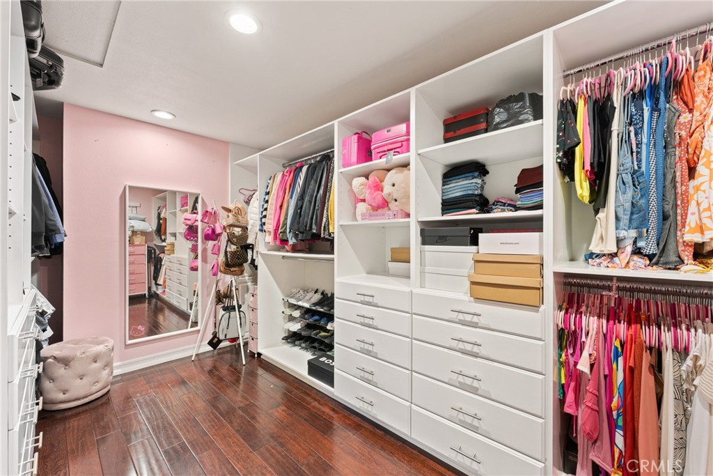 2420 San Antonio E Property Photo 37