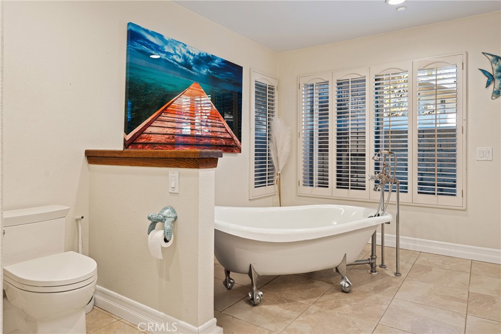 2420 San Antonio E Property Photo 42