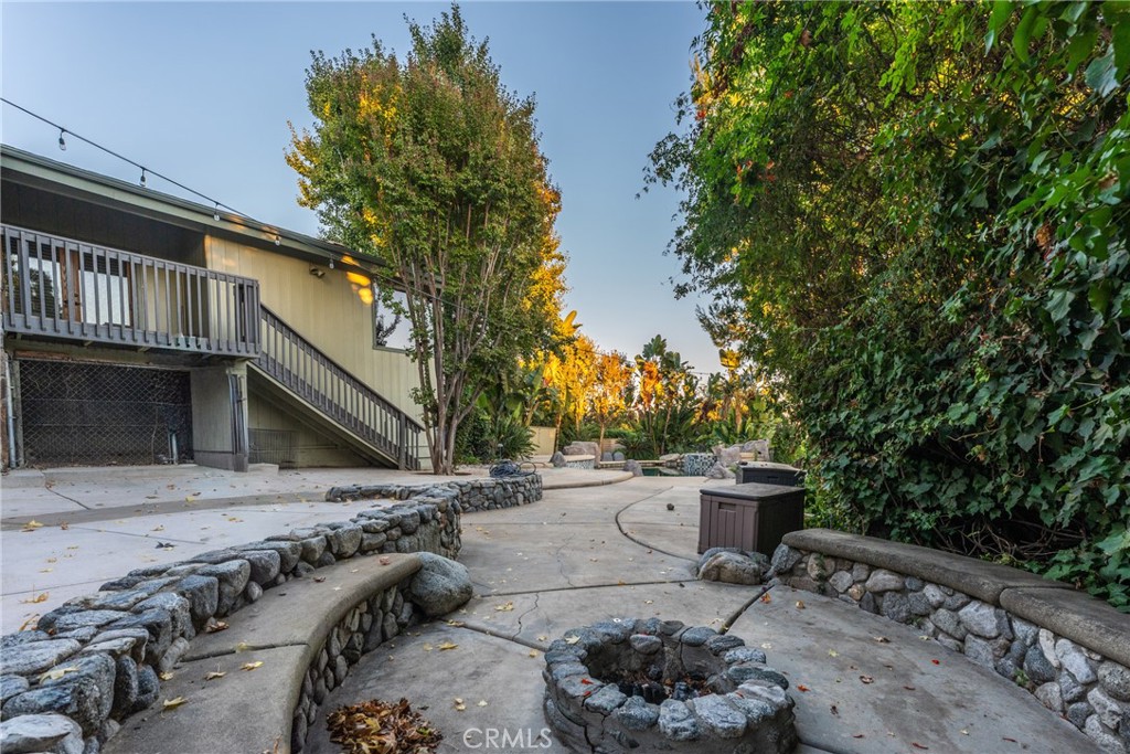 2420 San Antonio E Property Photo 59