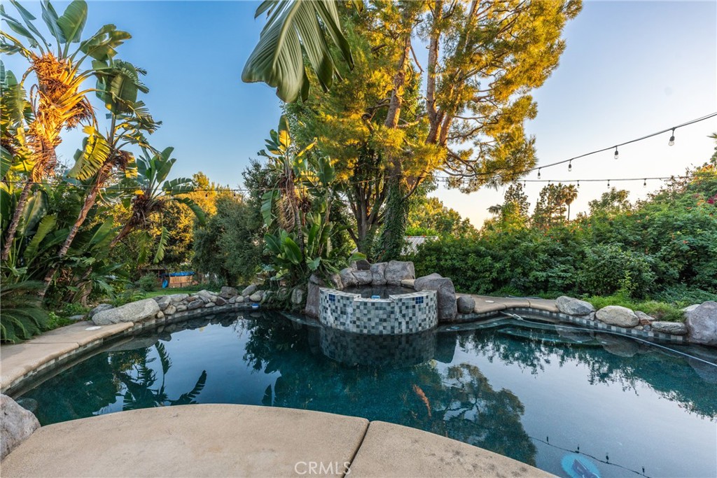 2420 San Antonio E Property Photo 62