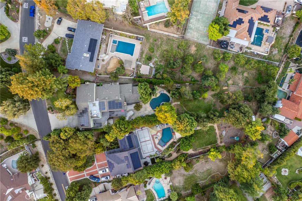 2420 San Antonio E Property Photo 68