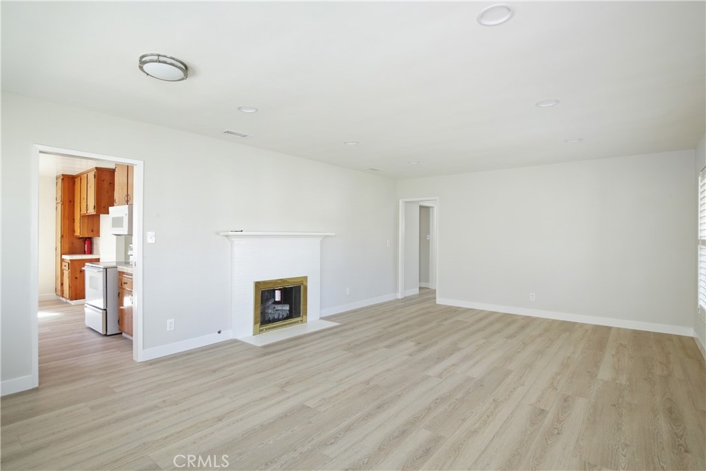 8620 Lubec Street Property Photo 4