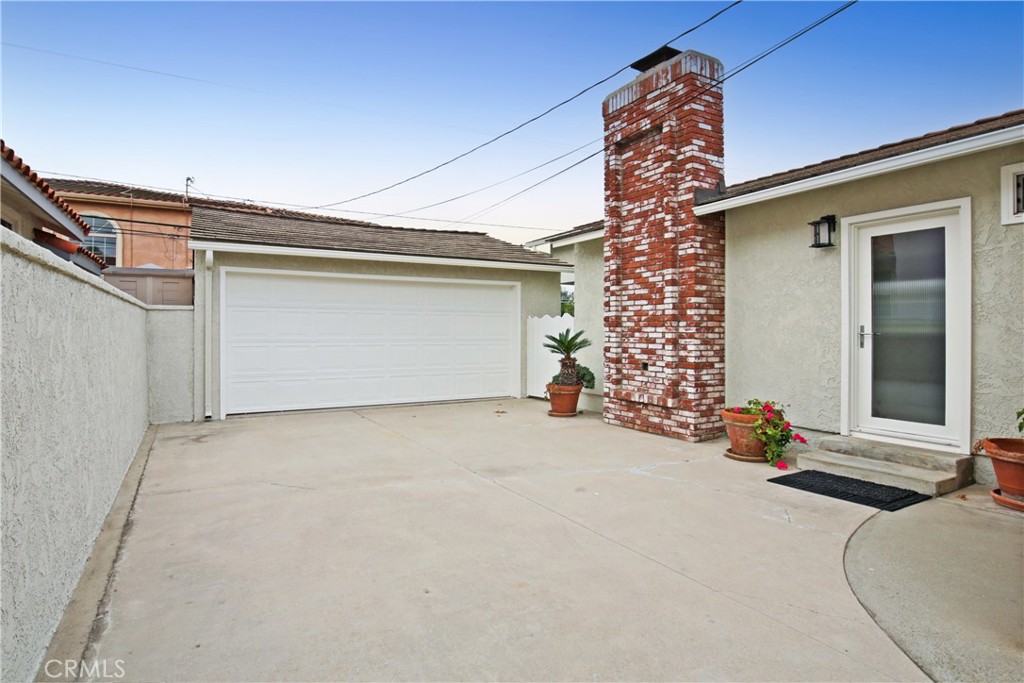 8620 Lubec Street Property Photo 24