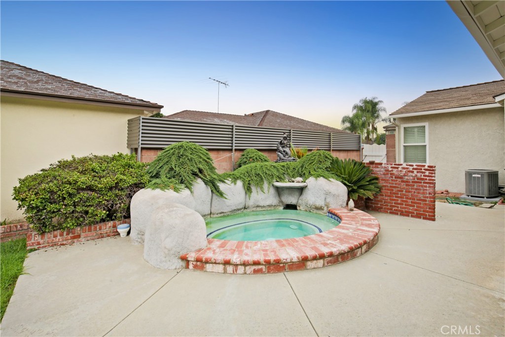 8620 Lubec Street Property Photo 28