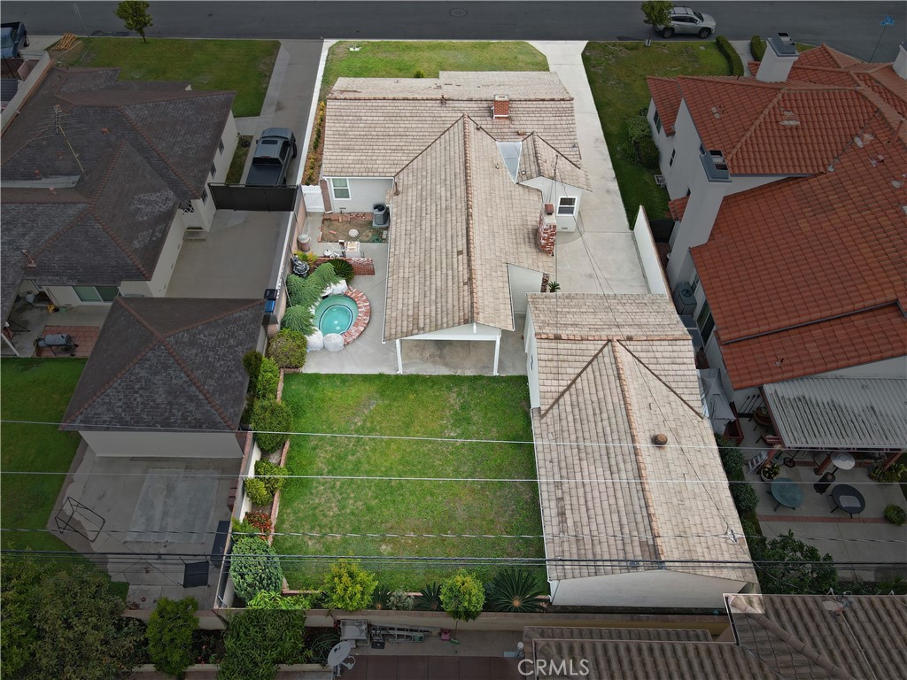 8620 Lubec Street Property Photo 32