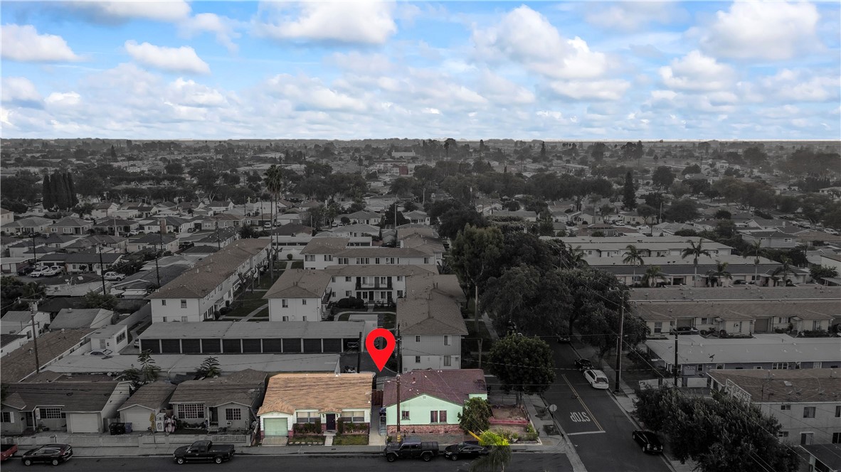 4860 Bell Property Photo 5