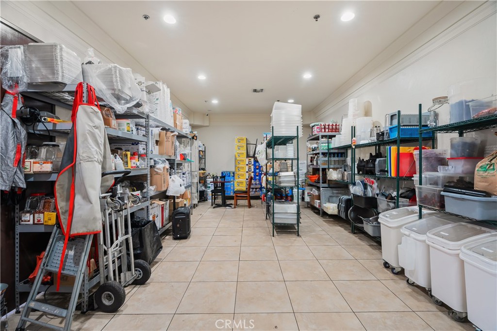 13076 Glenoaks Property Photo 45