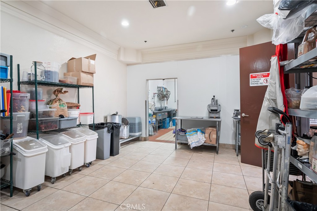 13076 Glenoaks Property Photo 47