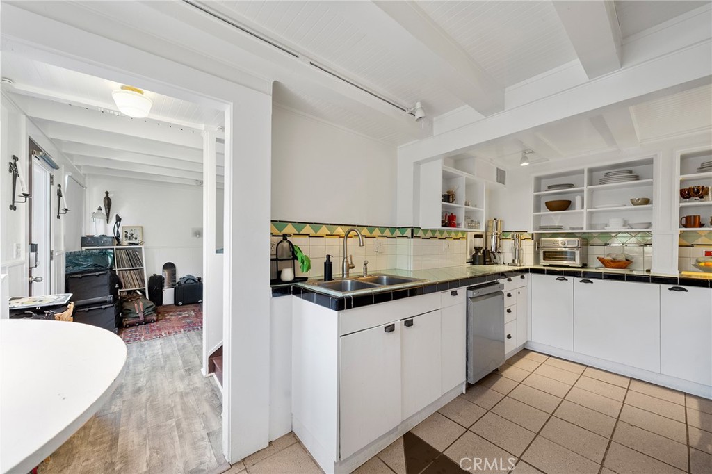1726 Bridgeport Property Photo 10