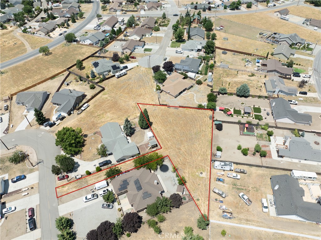 18140 Flare Drive Property Photo 2