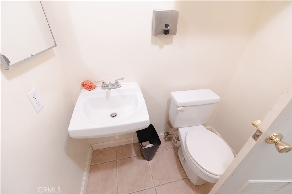 13823 San Antonio Drive Property Photo 20