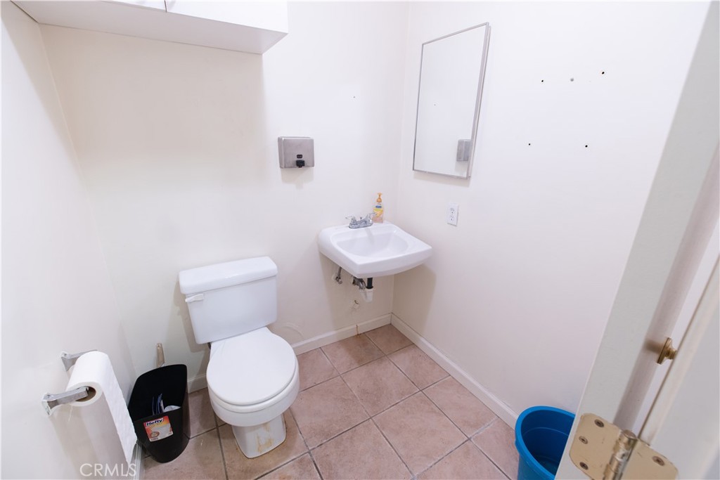 13823 San Antonio Drive Property Photo 21