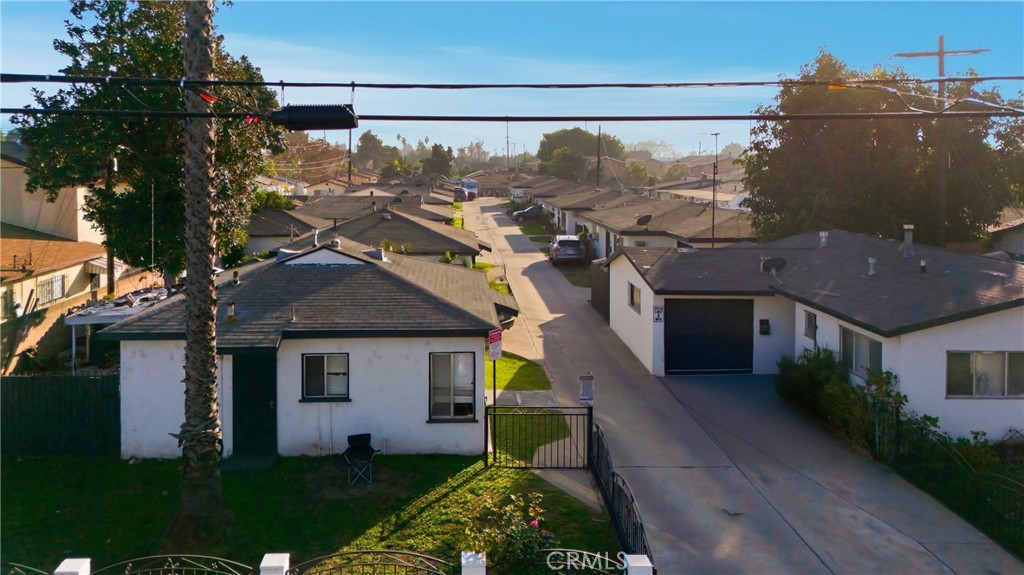 5222 Live Oak Property Photo 12