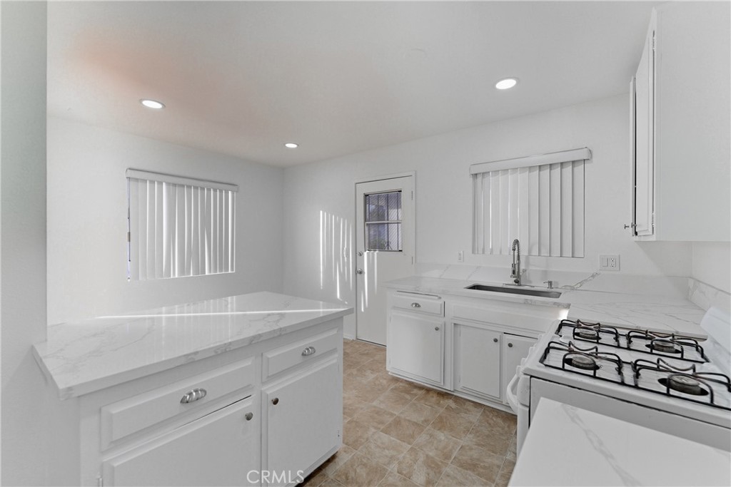 5218 Live Oak Property Photo 28