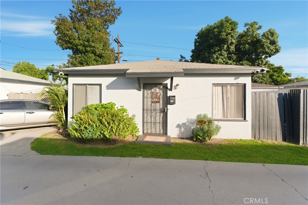 5222 Live Oak Property Photo 5