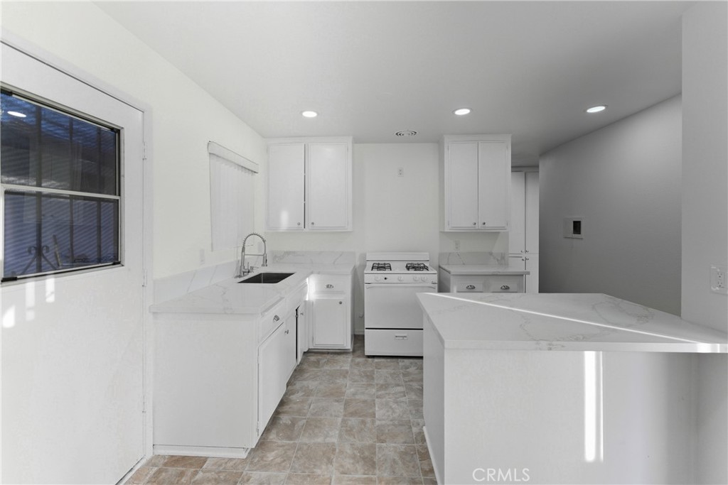 5222 Live Oak Property Photo 19