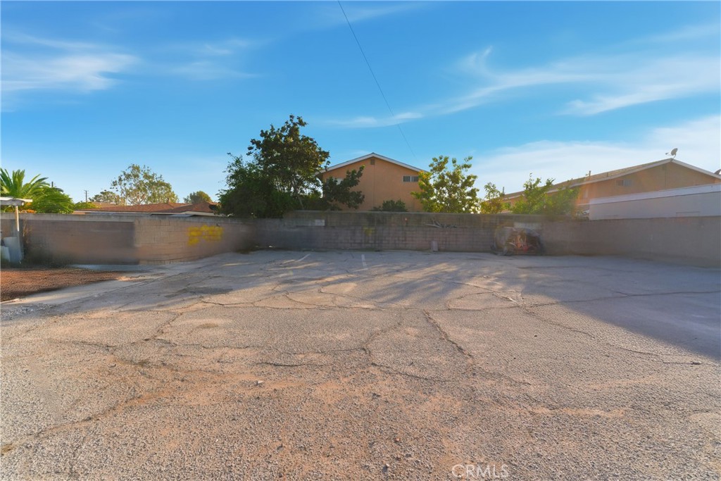 5222 Live Oak Property Photo 31