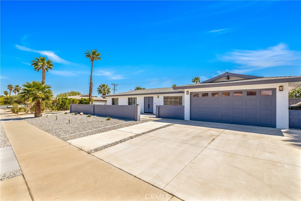 373 E Simms Property Photo 1