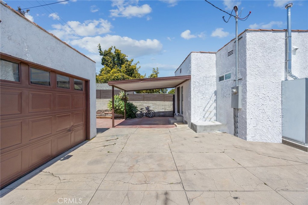 7037 Cimarron Street Property Photo 22