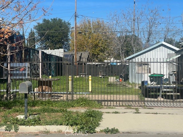 165 E O Property Photo 4