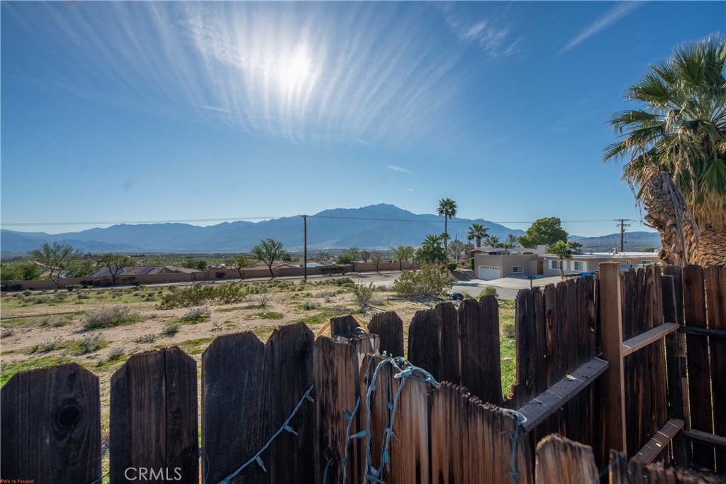 13220 Catalpa Property Photo 22