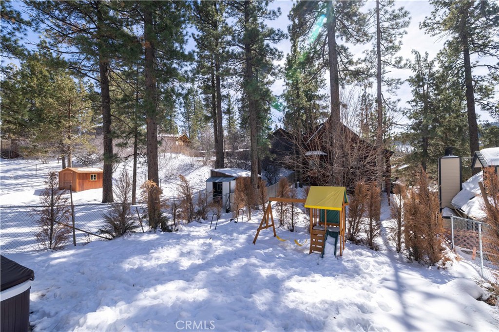 42769 Conifer Drive Property Photo 14