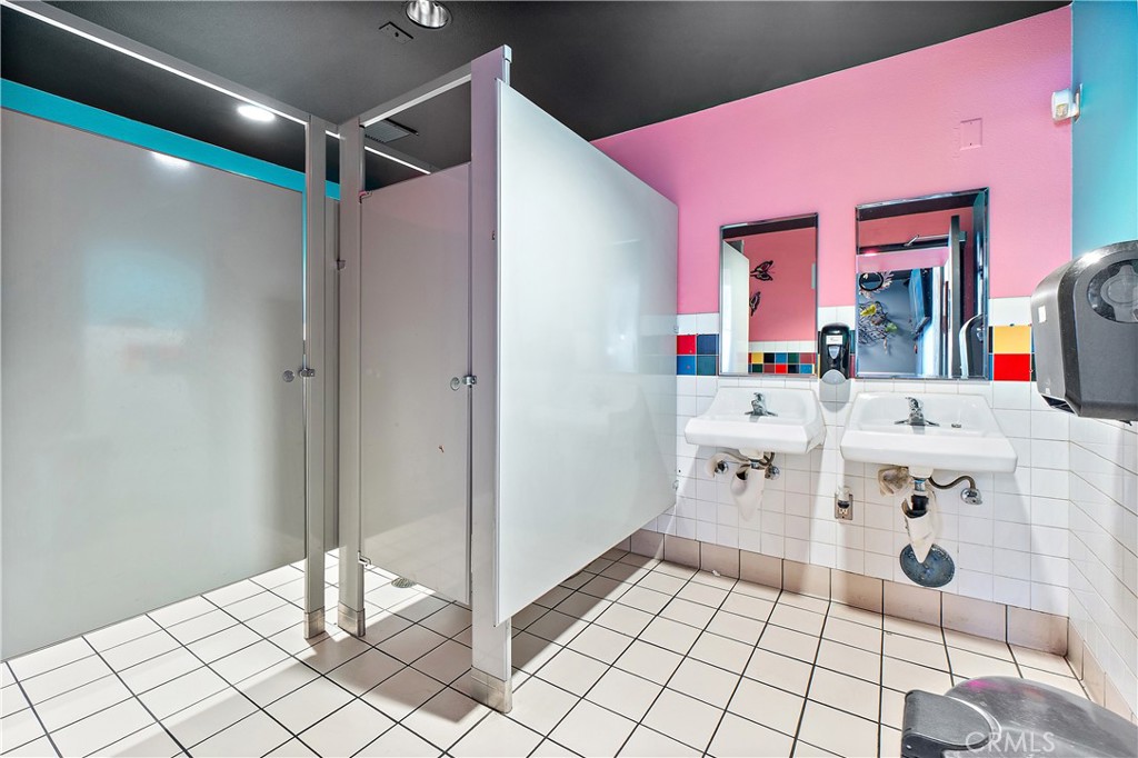 2363 California 105 Property Photo 34
