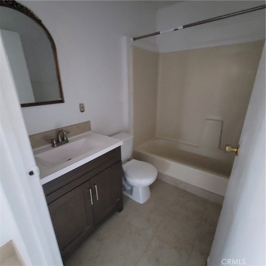 2632 W 16th Property Photo 16