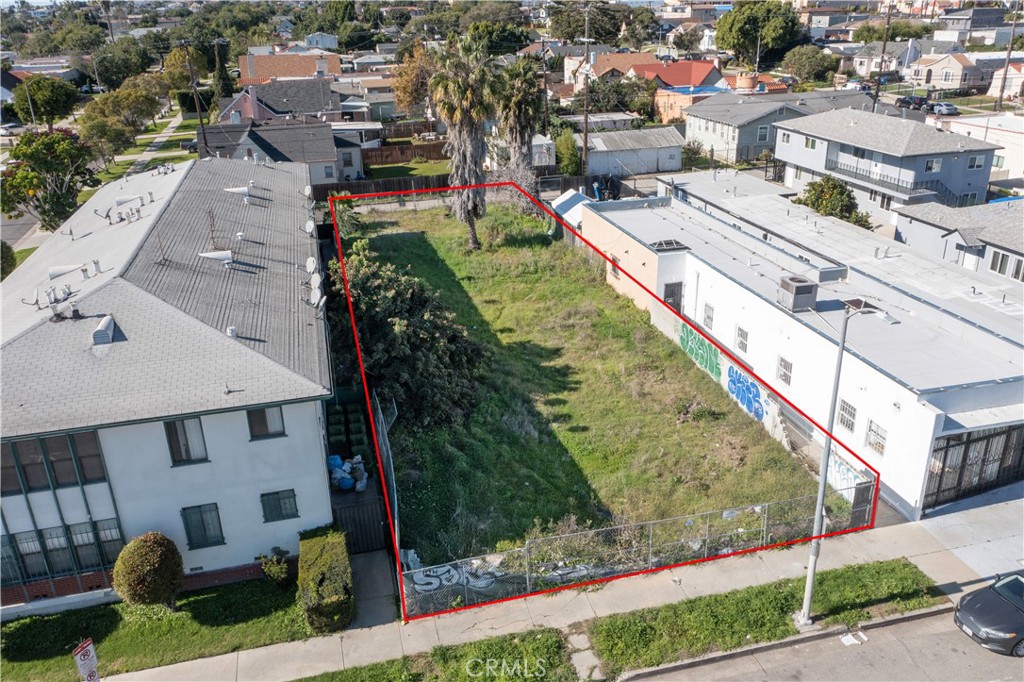 5869 West Property Photo 3