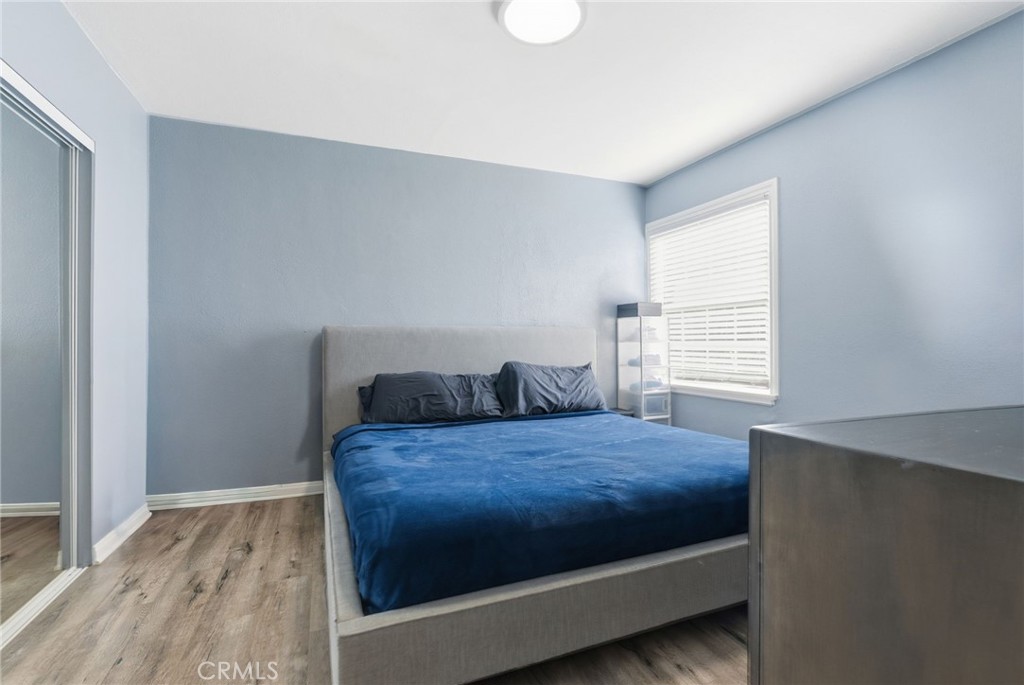 5514 Smiley Property Photo 3