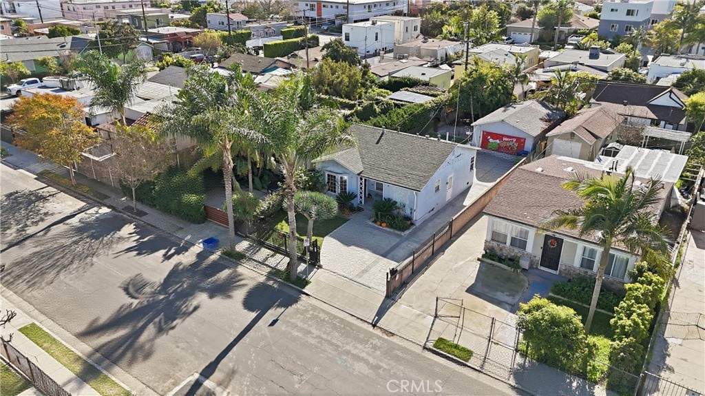 5514 Smiley Property Photo 13