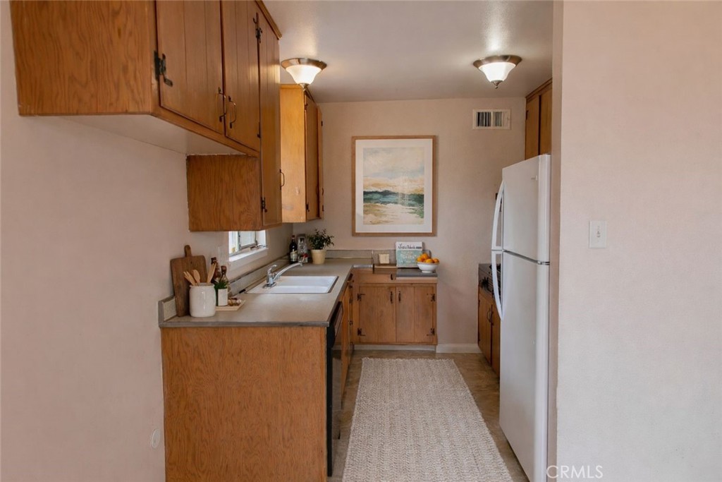 38990 Juniper Tree Property Photo 15