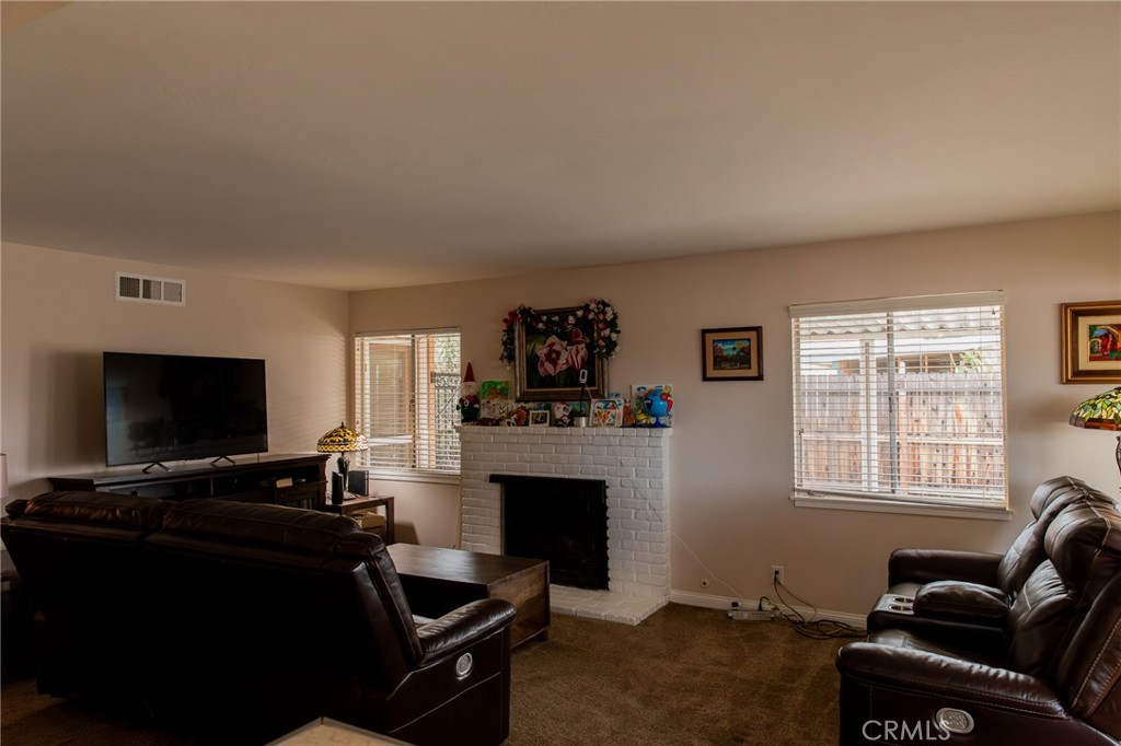 38990 Juniper Tree Property Photo 19
