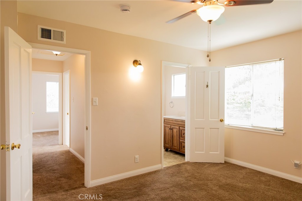 38990 Juniper Tree Property Photo 27