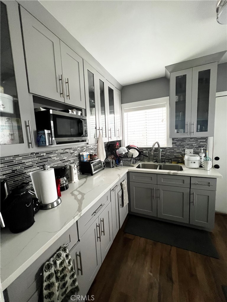 940 W Brazil Property Photo 11