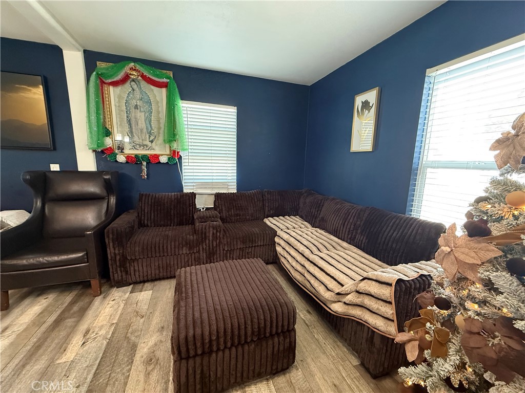 12700 Elliott Avenue 10 Property Photo 16