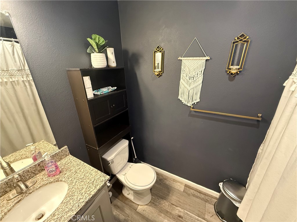 12700 Elliott Avenue 10 Property Photo 23