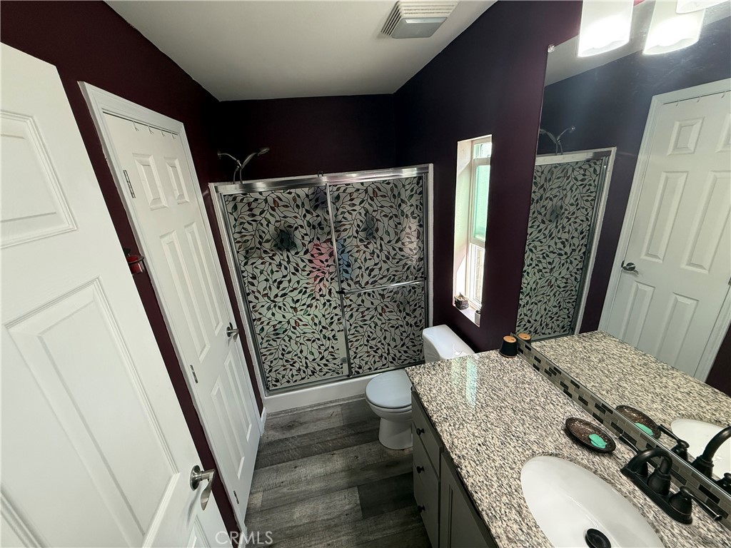 12700 Elliott Avenue 10 Property Photo 28