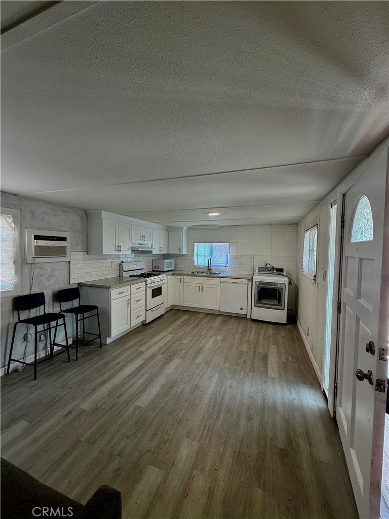 6475 S Atlantic Avenue 911 Property Photo 1
