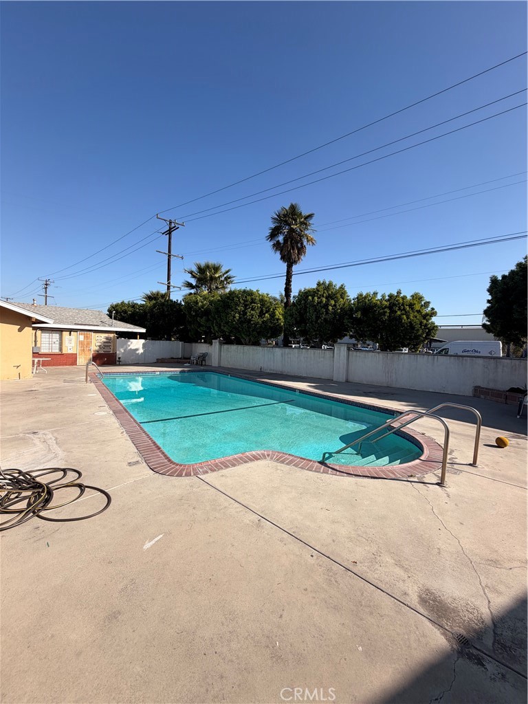 16511 Garfield D40 Property Photo 2