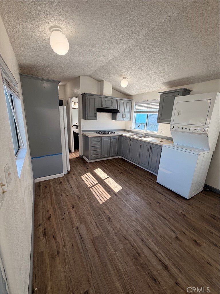 16511 Garfield D40 Property Photo 12