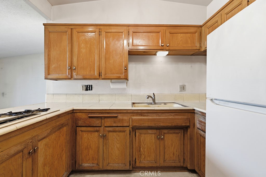 523 W 170th Property Photo 10