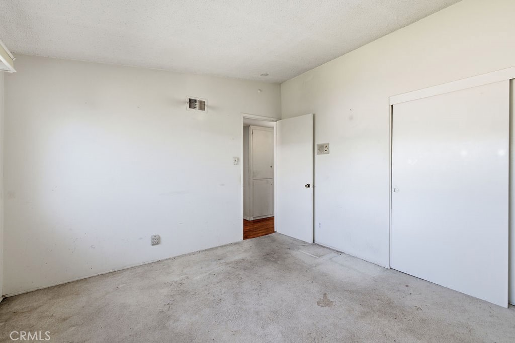 523 W 170th Property Photo 14