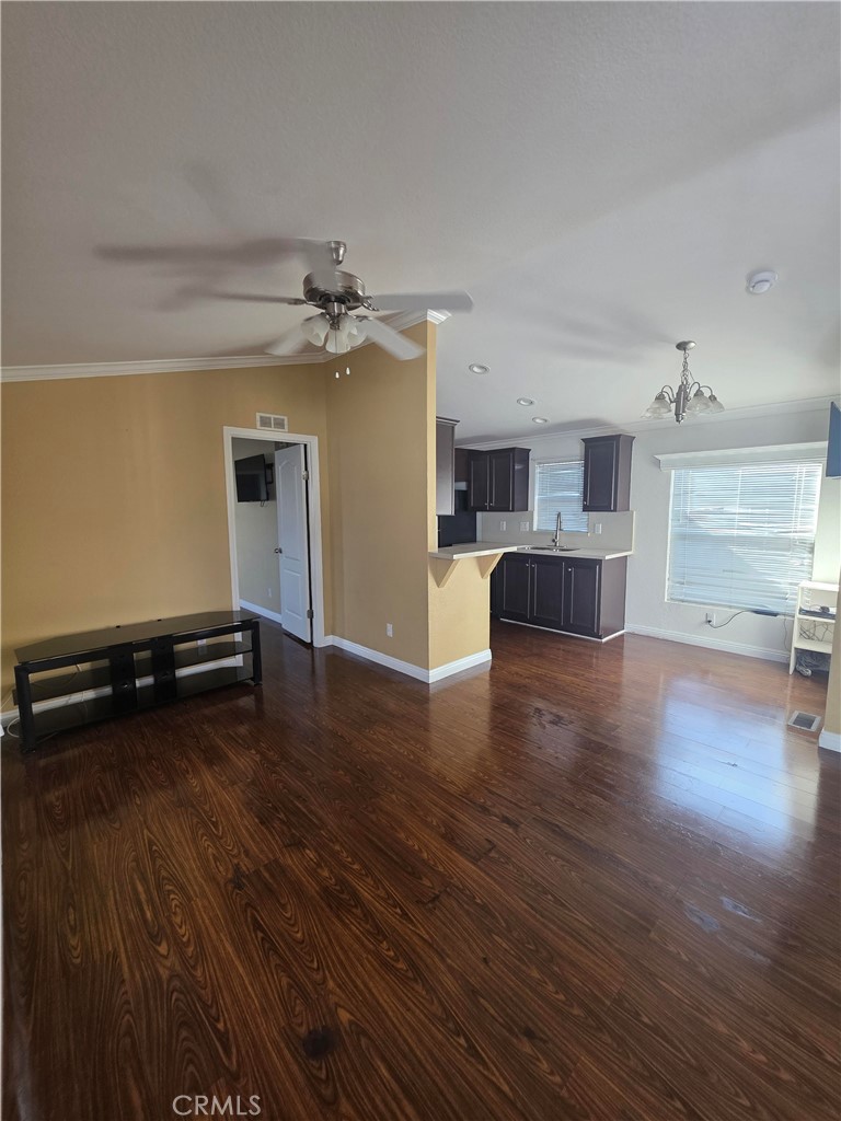 812 N Loren Avenue 18 Property Photo 11