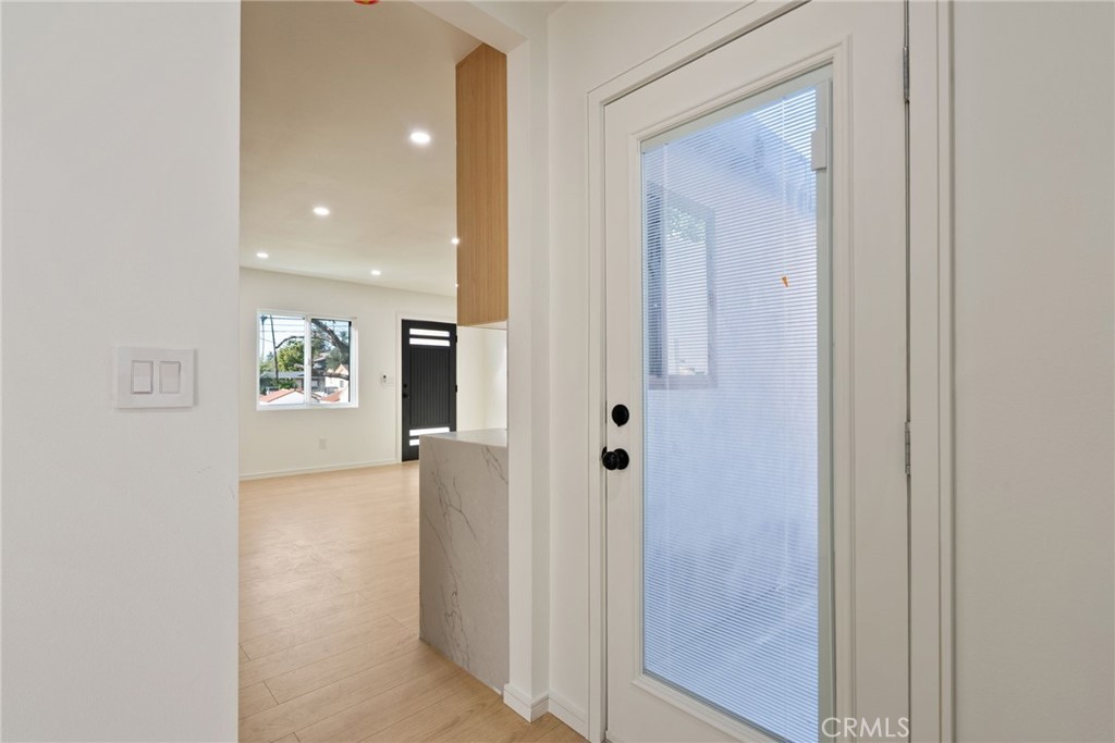 4868 La Roda Property Photo 17