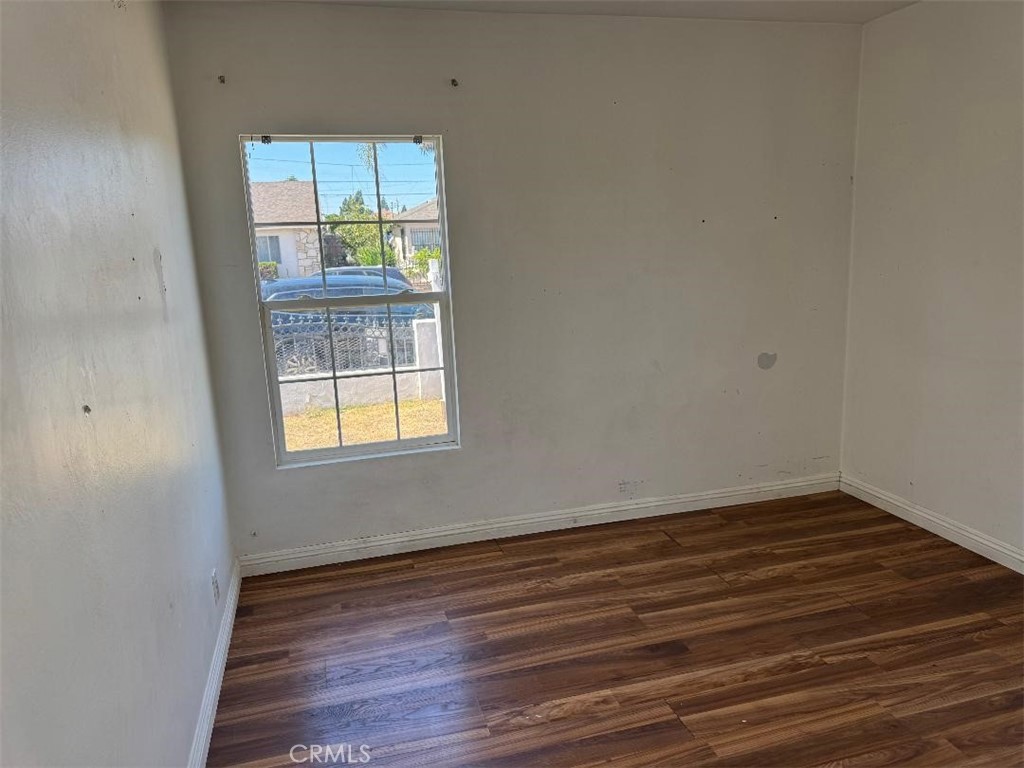 2412 W Raymond Property Photo 28