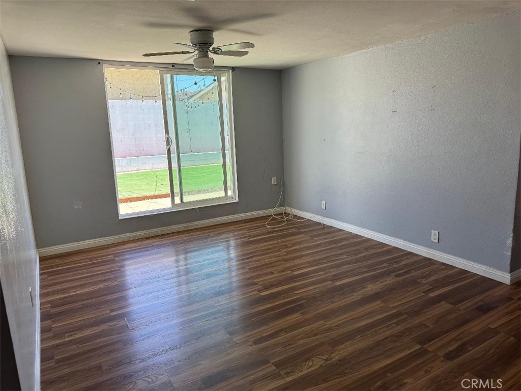 2412 W Raymond Property Photo 39